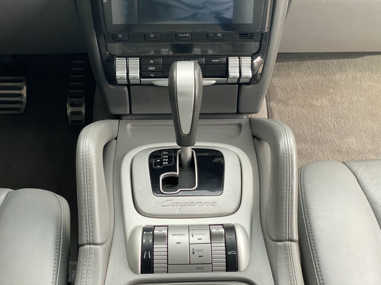 Porsche Cayenne Turbo 500CV - Foto 22