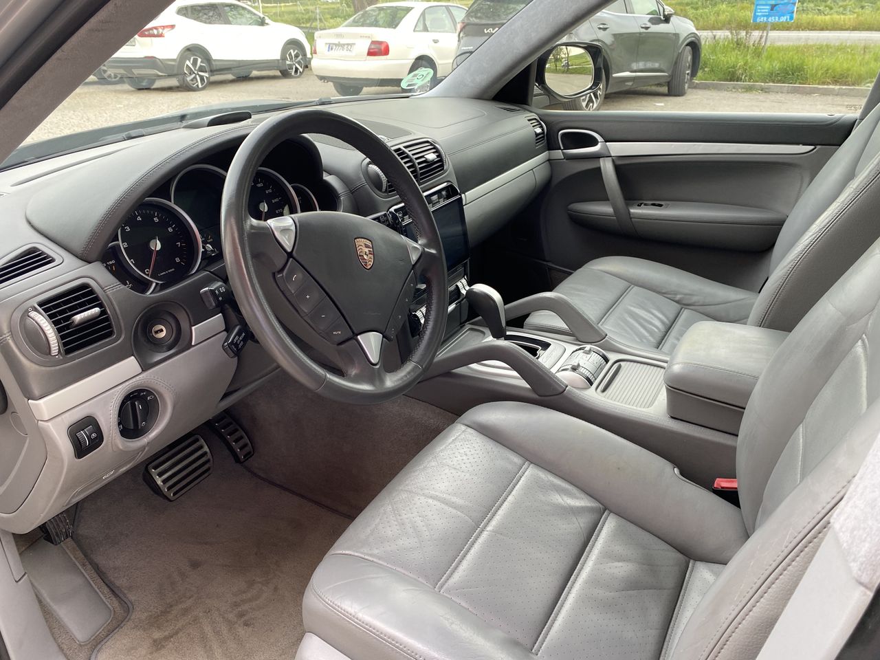 Porsche Cayenne Turbo 500CV - Foto 18