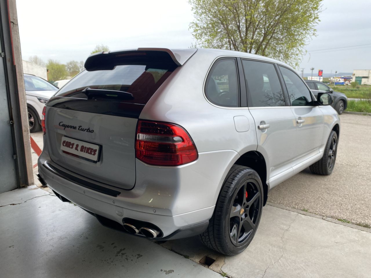 Porsche Cayenne Turbo 500CV - Foto 33