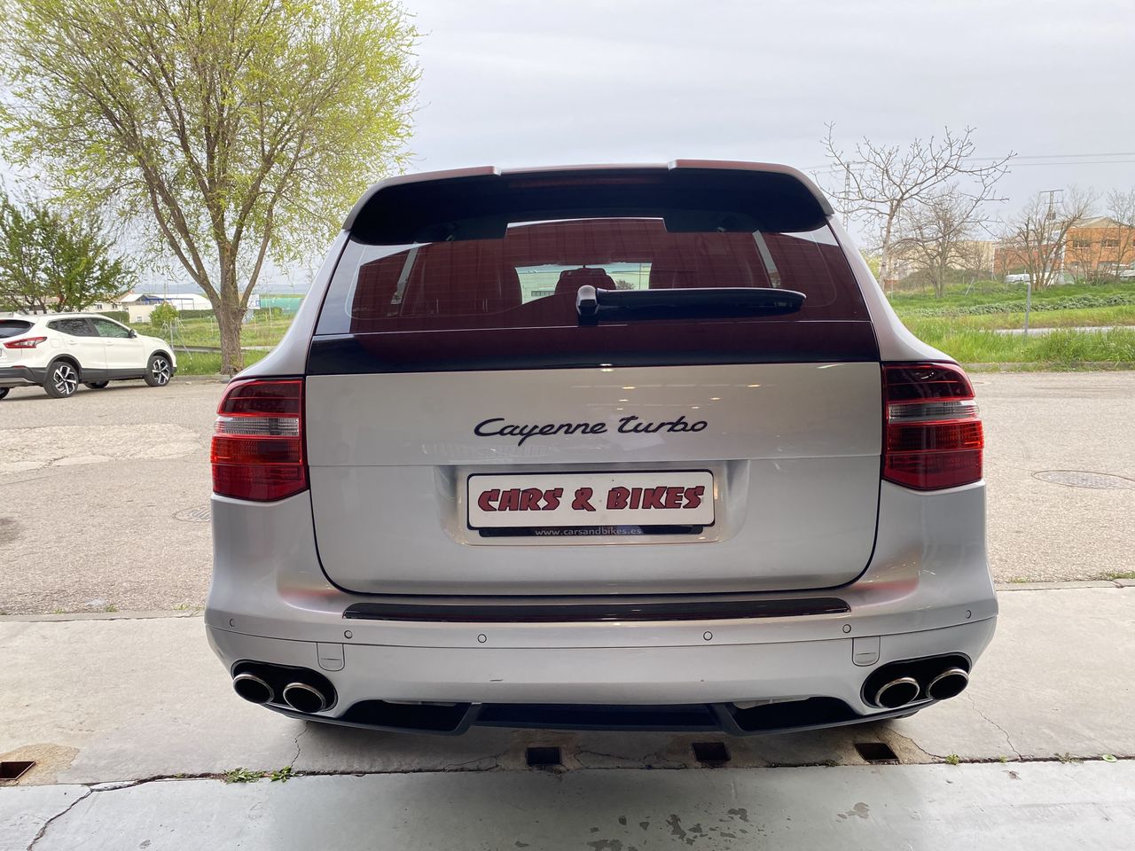 Porsche Cayenne Turbo 500CV - Foto 32