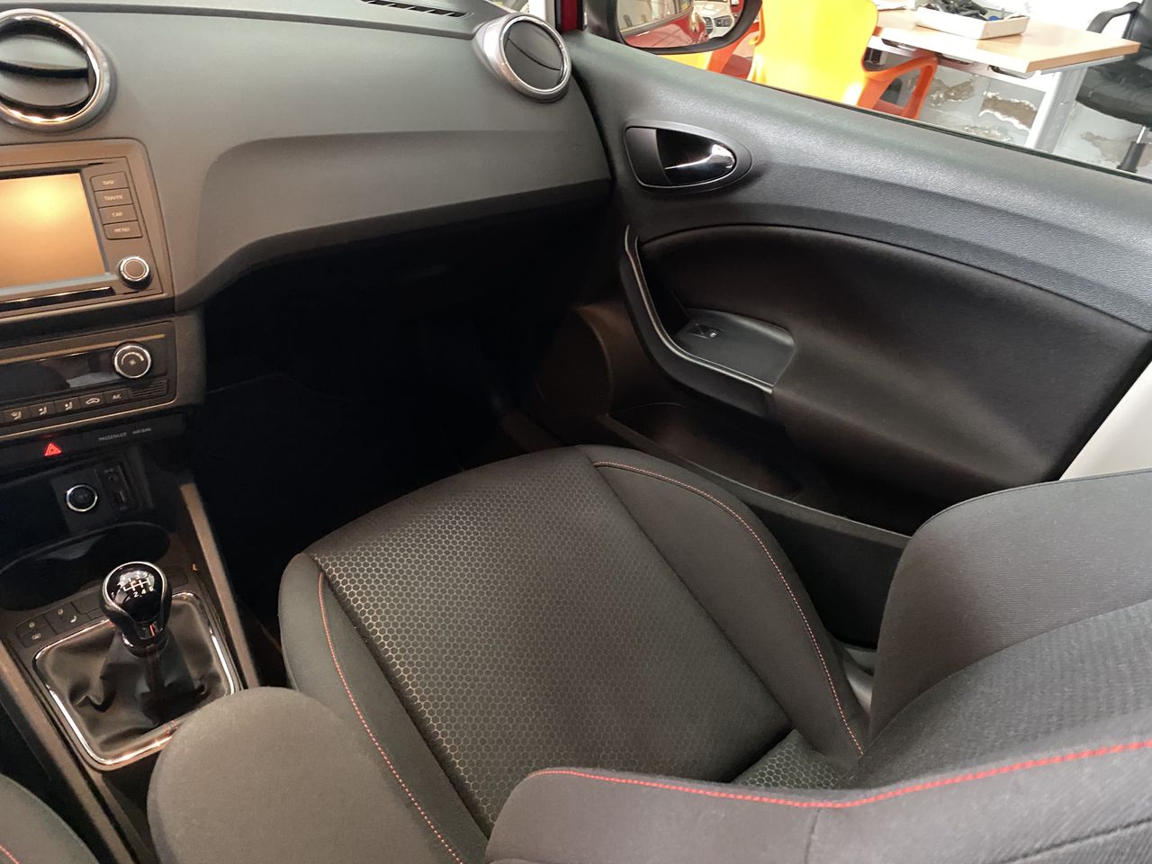 Seat Ibiza 1.2 FR 110CV  - Foto 13