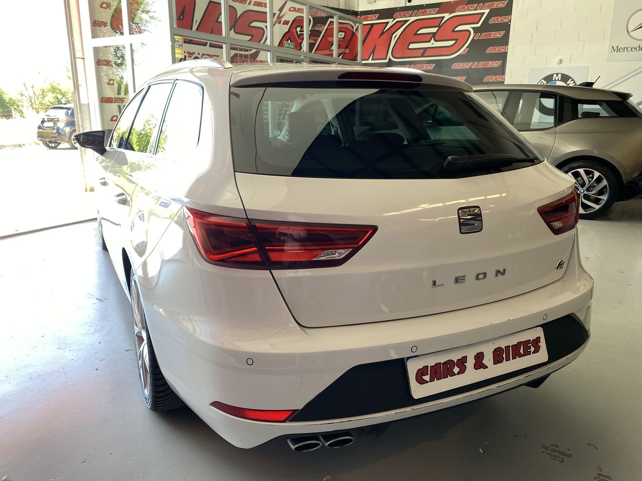 Seat Leon FR ST 150 CV  - Foto 10