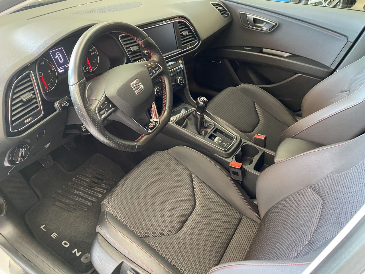 Seat Leon FR ST 150 CV  - Foto 15