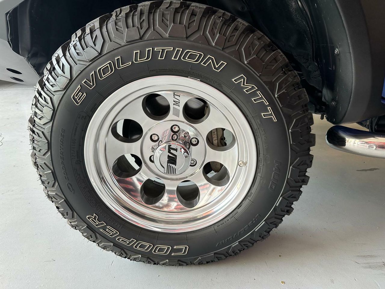 Toyota Hilux 2.4 D4D Cabina Doble VX  - Foto 32