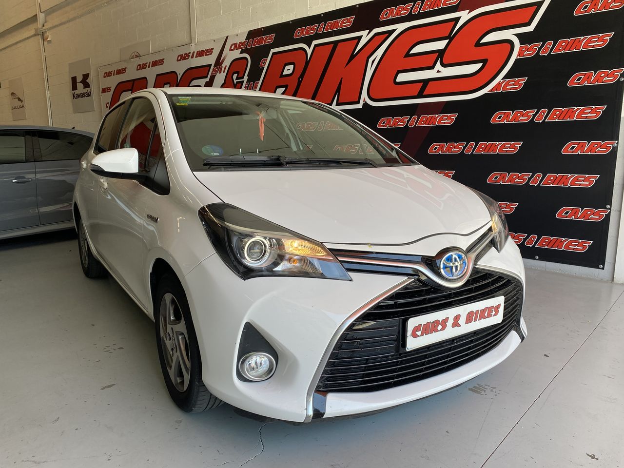 Toyota Yaris Hybrid Active  - Foto 3
