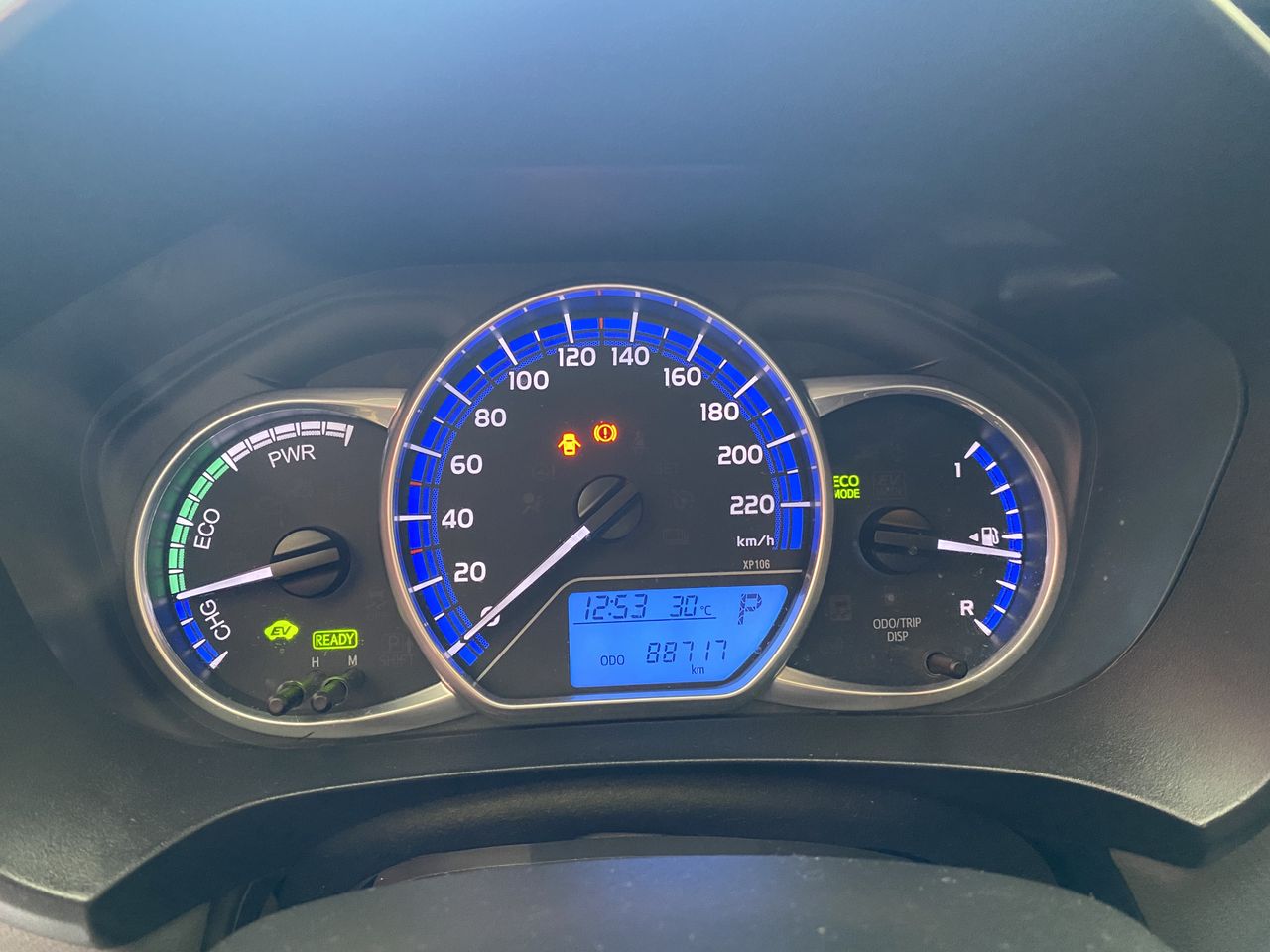 Toyota Yaris Hybrid Active  - Foto 16