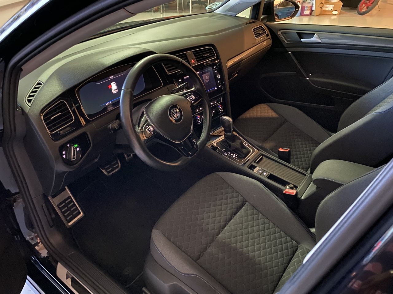 Volkswagen Golf 1.6 TDI 115CV ENJOY DSG  - Foto 15