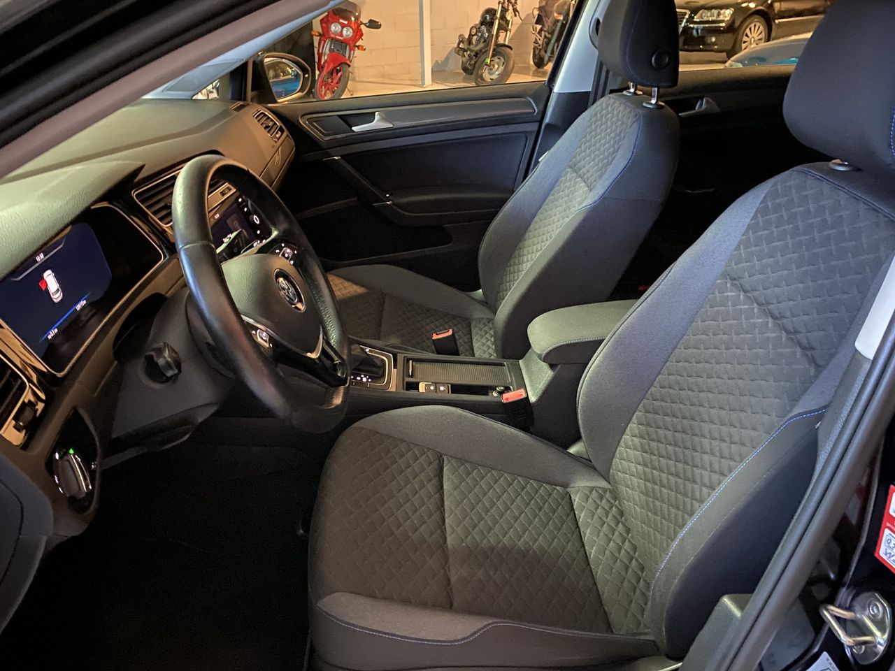 Volkswagen Golf 1.6 TDI 115CV ENJOY DSG  - Foto 14