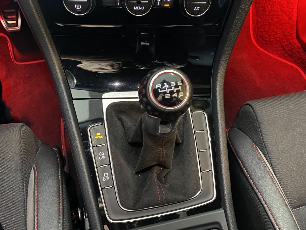 Volkswagen Golf GTI Clubsport 2.0 TSI 265CV BMT  - Foto 22