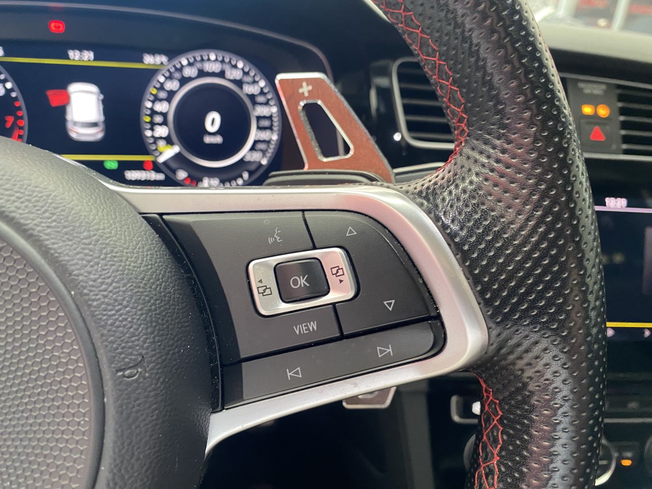 Volkswagen Golf GTI TCR 2.0 TSI 213kW290CV DSG  - Foto 38
