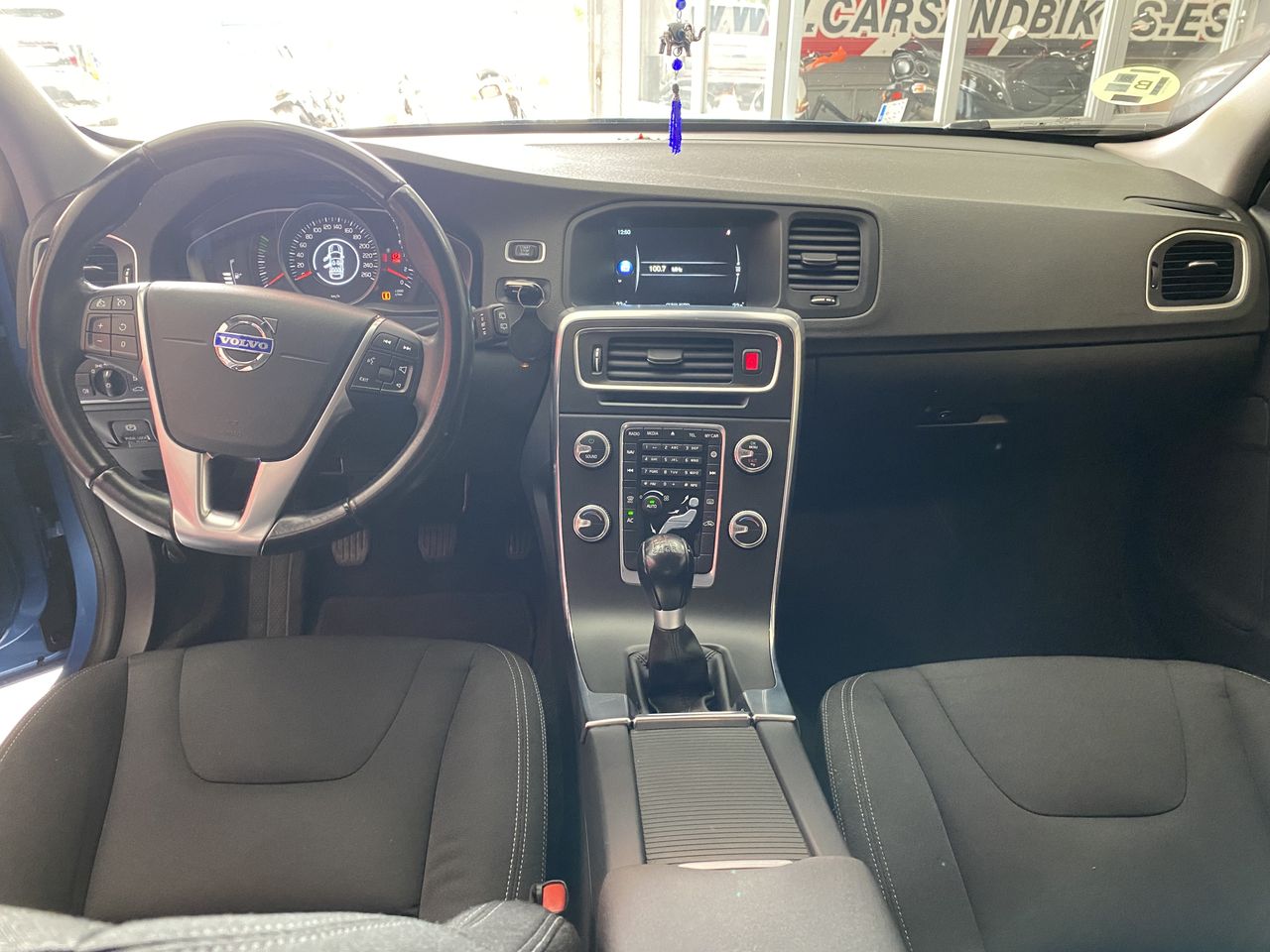 Volvo V60 2.0 D3 Momentum  - Foto 16