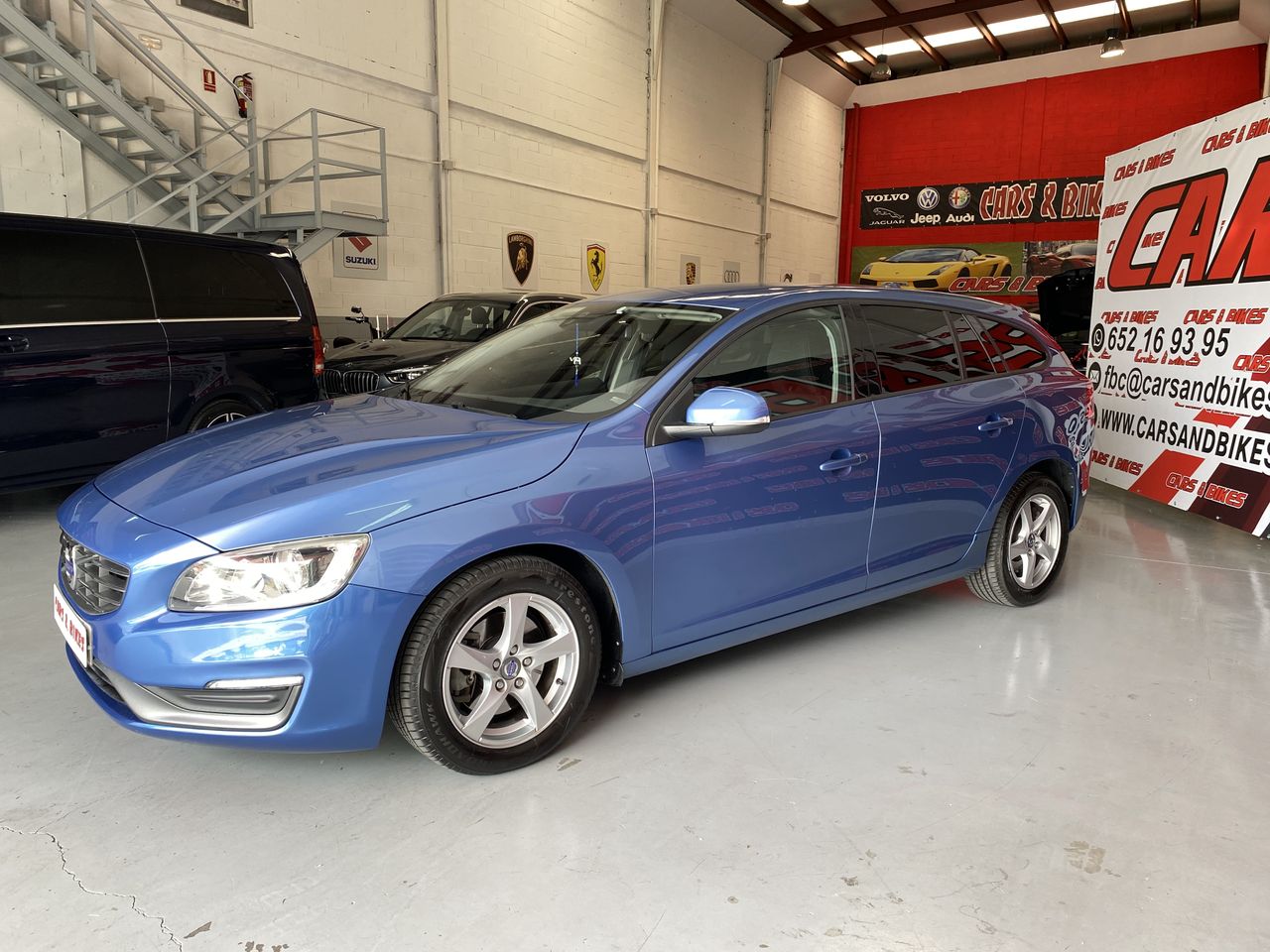 Volvo V60 2.0 D3 Momentum  - Foto 5