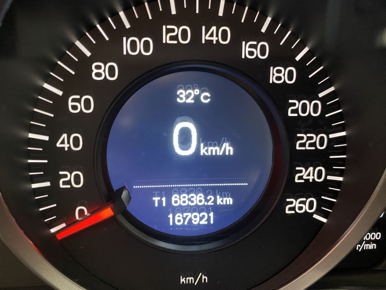 Volvo V60 2.0 D3 Momentum  - Foto 17