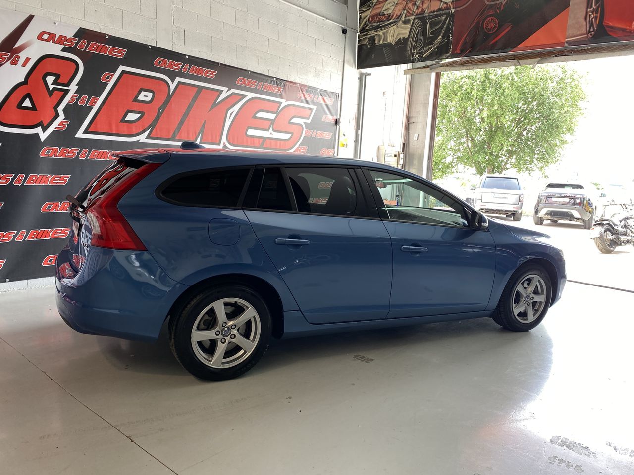 Volvo V60 2.0 D3 Momentum  - Foto 8