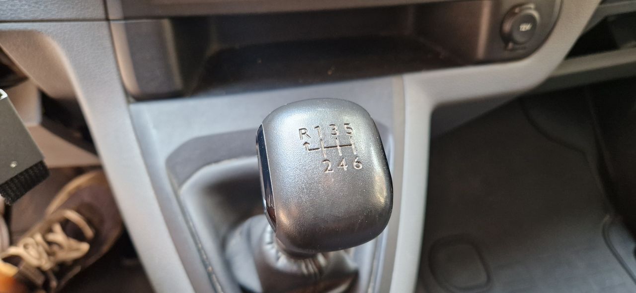 Citroën Jumpy 1.5 HDI 120CV COMBI 9 CONFORT 9 PLAZAS - Foto 17
