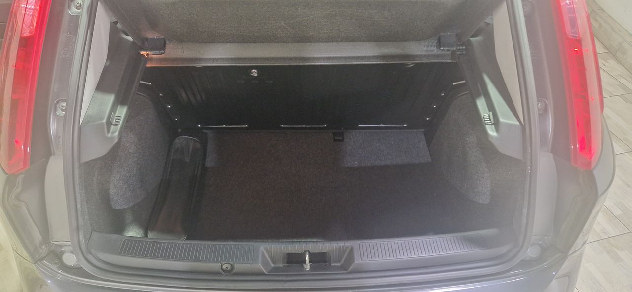 Fiat Punto EASY AIRE ACONDICIOANADO-DIRECCIÓN ASISTIDA-BLUETOOTH - Foto 16