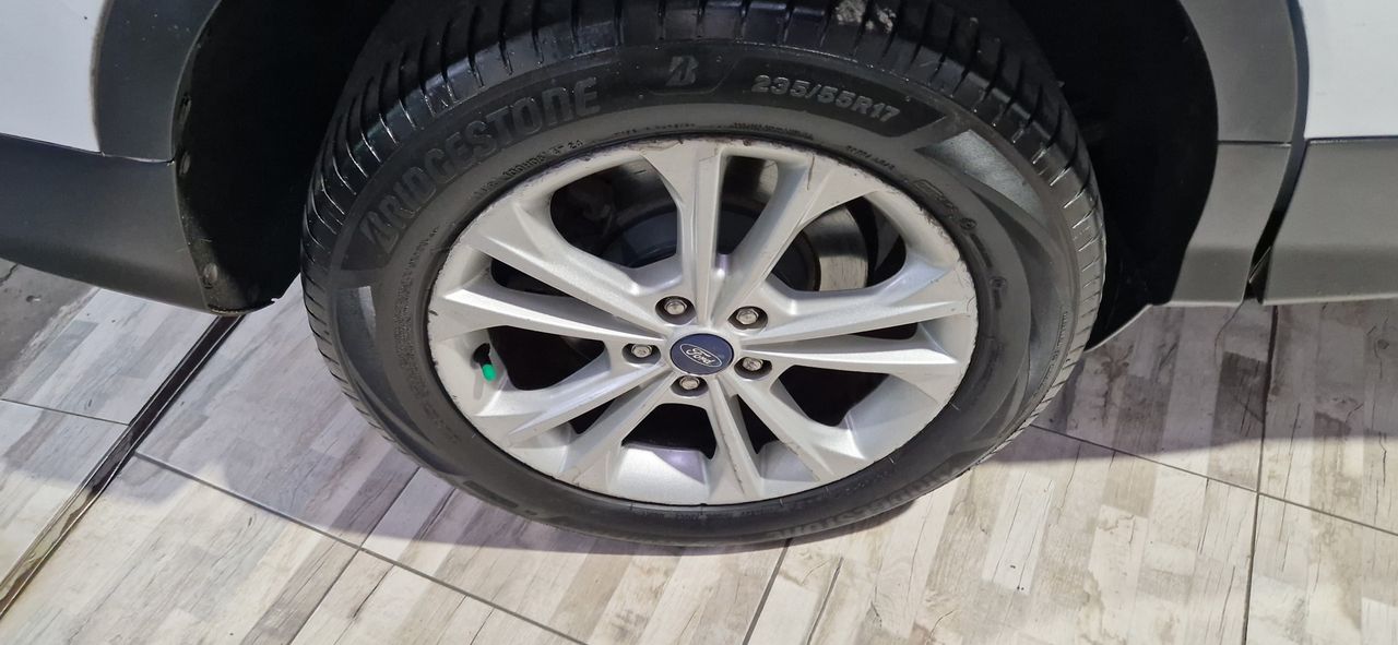 Ford Kuga 2.0 TDCI 150CV 4X4 TITANIUM NAVEGADOR-TRACCION 4X4 - Foto 23