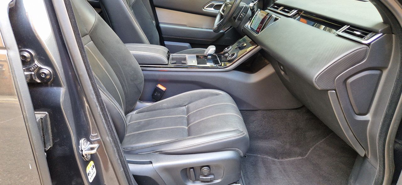Land-Rover Range Rover Velar 2.0D I4 RDynamic SE 4WD Auto TECHO PANORAMICO CORRDERO-APPLE CARPLAY-CAMARA 360 - Foto 30
