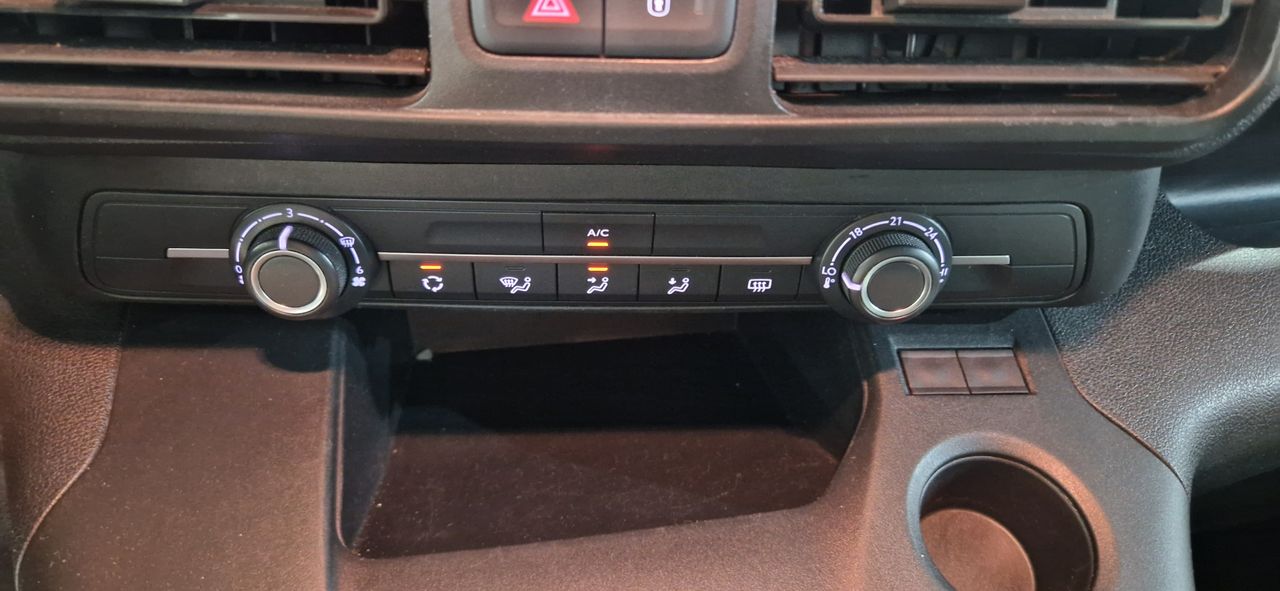 Peugeot Rifter 1.5 HDI 100CV STANDART ACTIVE PACK APPLE CARPLAY-BLUETOOTH - Foto 21