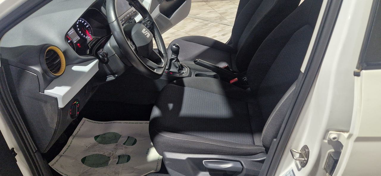 Seat Ibiza 1.0 TSI 110CV STYLE PLUS APPLE CARPLAY-BLUETOOTH-CAMARA T - Foto 7