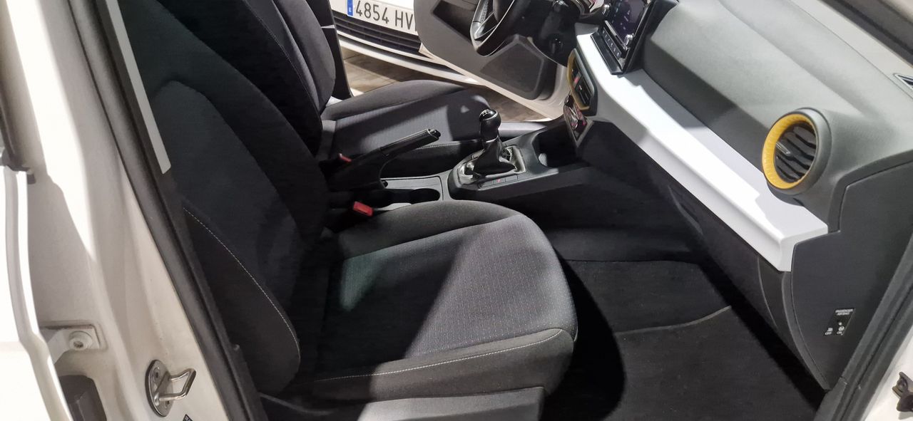 Seat Ibiza 1.0 TSI 110CV STYLE PLUS APPLE CARPLAY-BLUETOOTH-CAMARA T - Foto 11