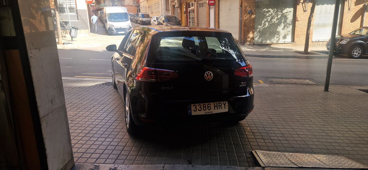 Volkswagen Golf Sport 1.4 TSI 140cv ACT Tech BMT DSG FAROS XENON-SENSORES DEL Y TRASEROS - Foto 8