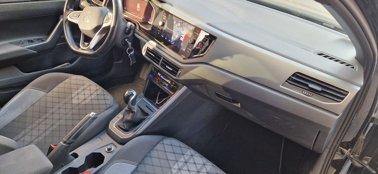 Volkswagen Polo 1.0 TSI R-LINE APPLE CARPLAY ANDROID AUTO-FAROS LED - Foto 22