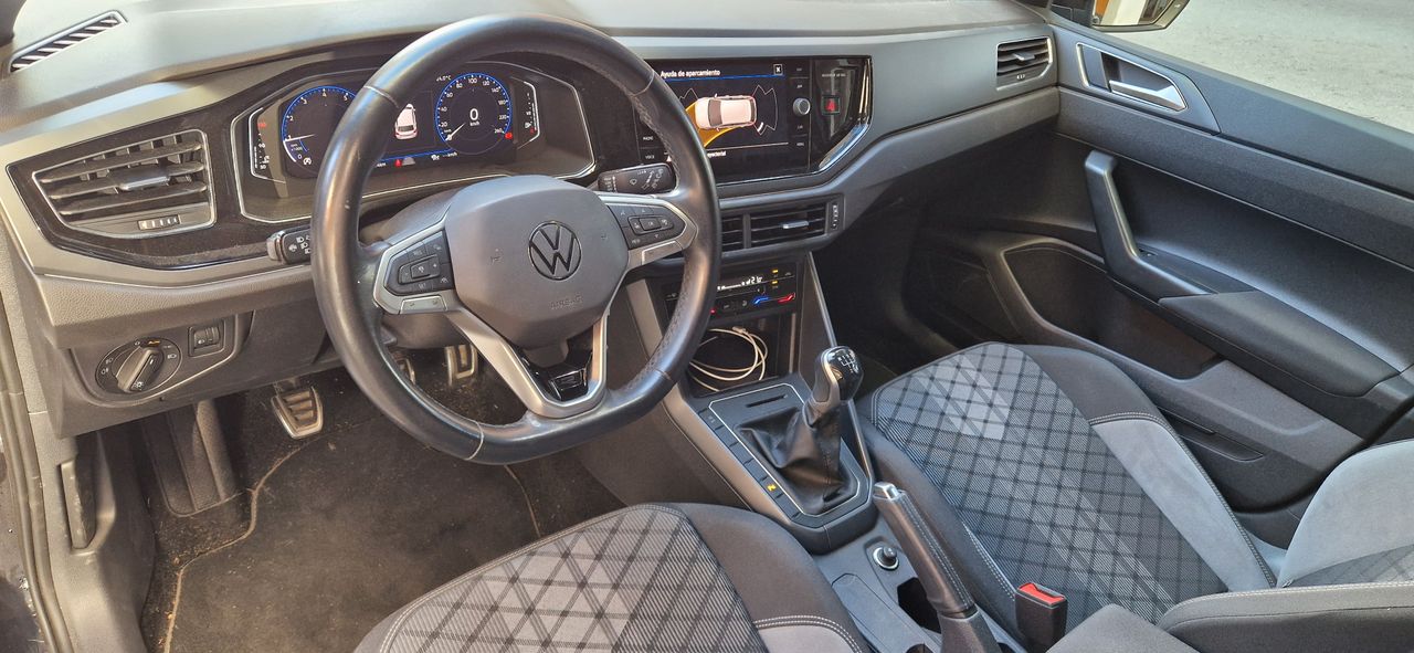 Volkswagen Polo 1.0 TSI R-LINE APPLE CARPLAY ANDROID AUTO-FAROS LED - Foto 10