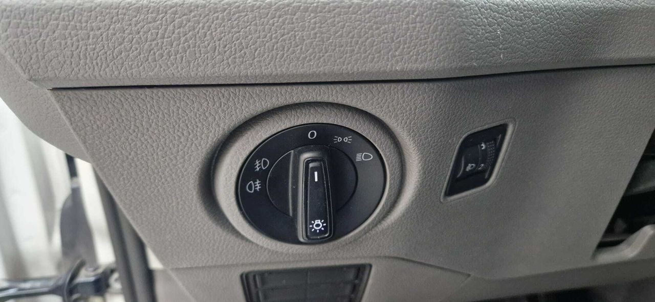 Volkswagen Crafter  30 Furgon BM TN L3H2  2.0TDI 140CV  APPLE CARPLAY ANDROID AUTO   3 PLazas - Foto 14