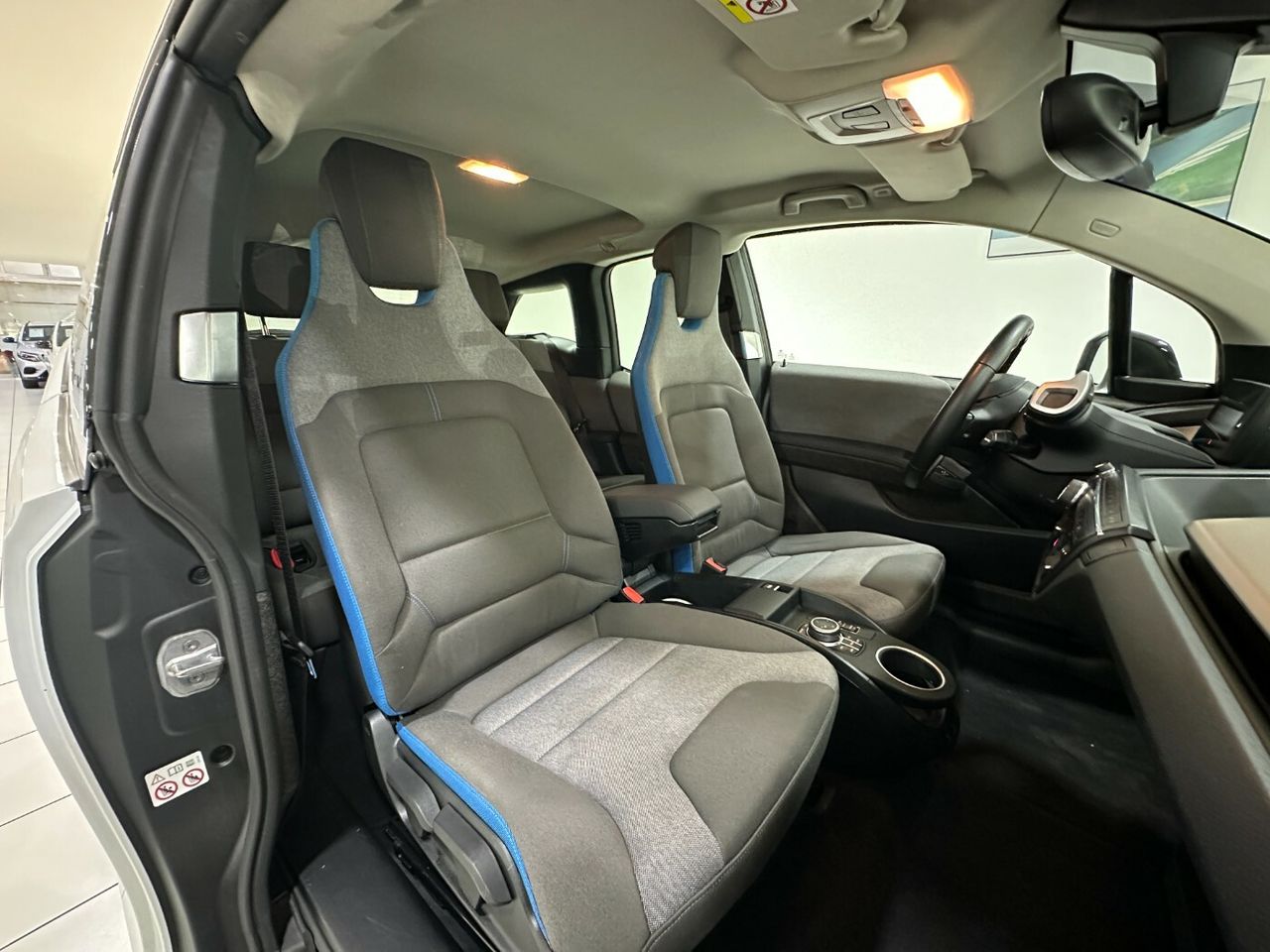 BMW i3 120 Ah  - Foto 23