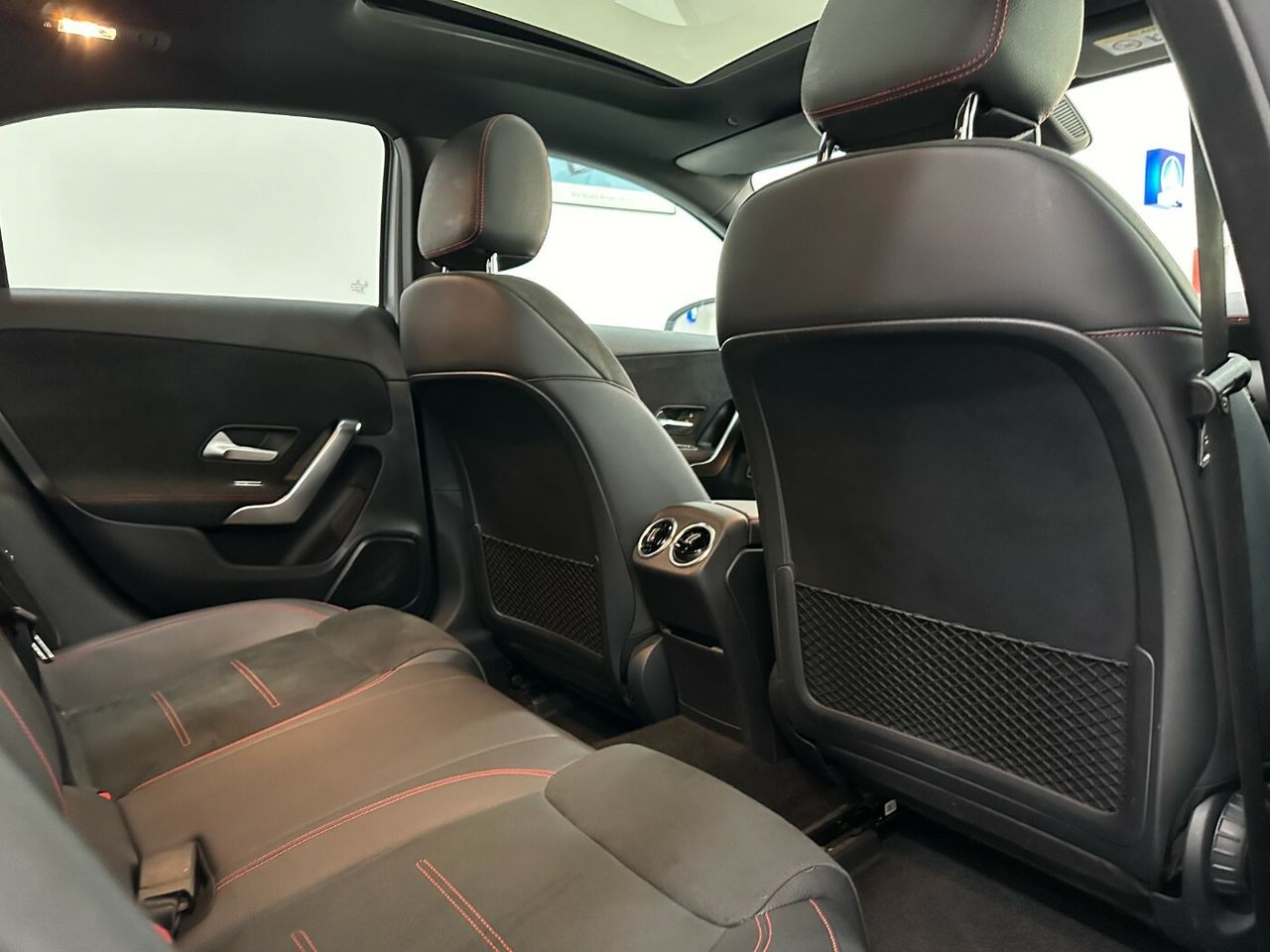 Mercedes Clase A 200 d Sedan - Foto 13