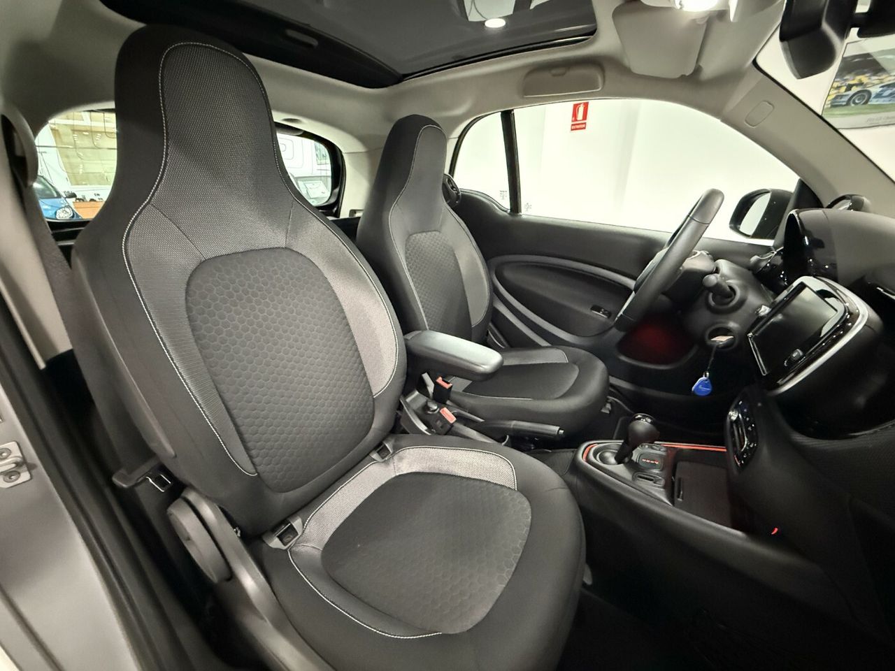Smart Fortwo EQ  - Foto 24