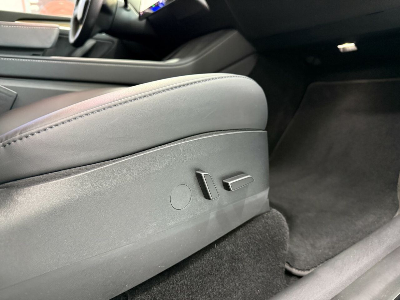 Tesla Model Y Gran autonomía Tracción integral  - Foto 12