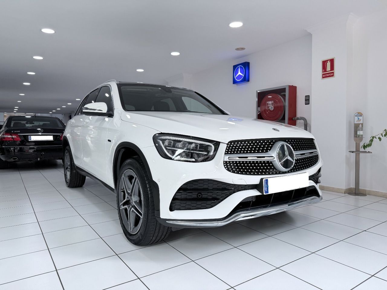 Mercedes GLC 300 e 4MATIC  - Foto 32