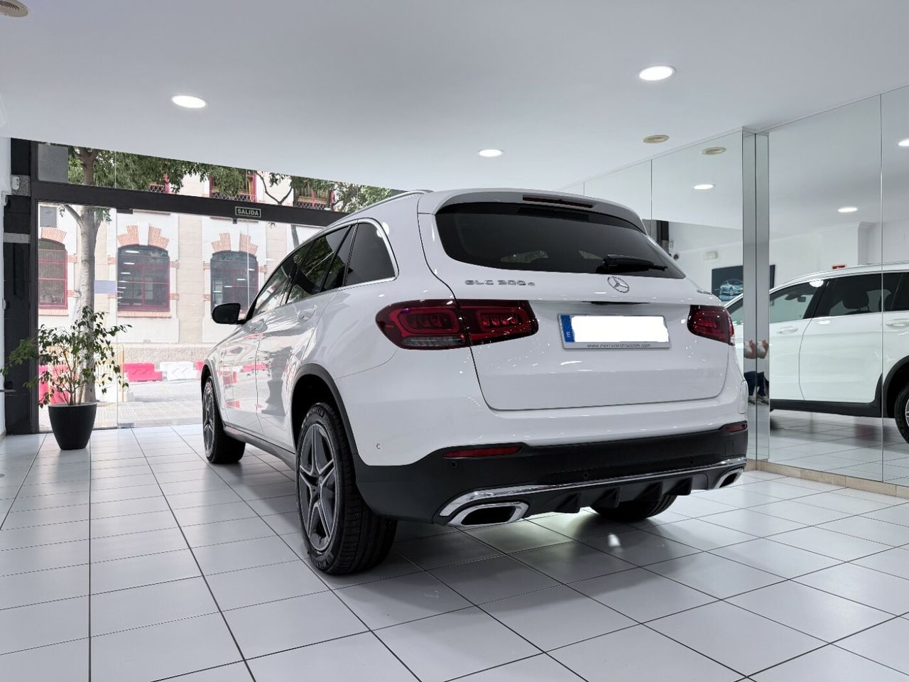 Mercedes GLC 300 e 4MATIC  - Foto 30