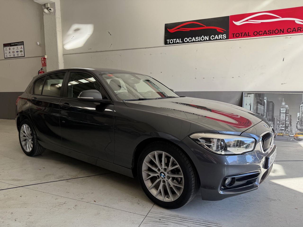 BMW Serie 1 116D   - Foto 3