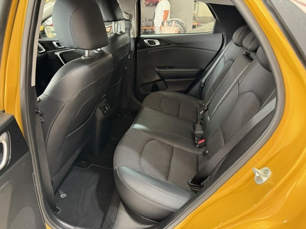 Kia XCeed 1.6 CRDI 115CV  - Foto 14