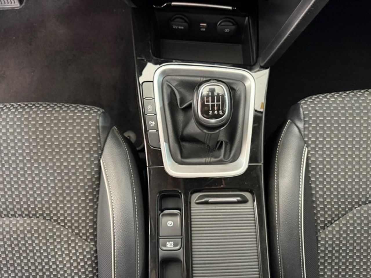 Kia XCeed 1.6 CRDI 115CV  - Foto 13