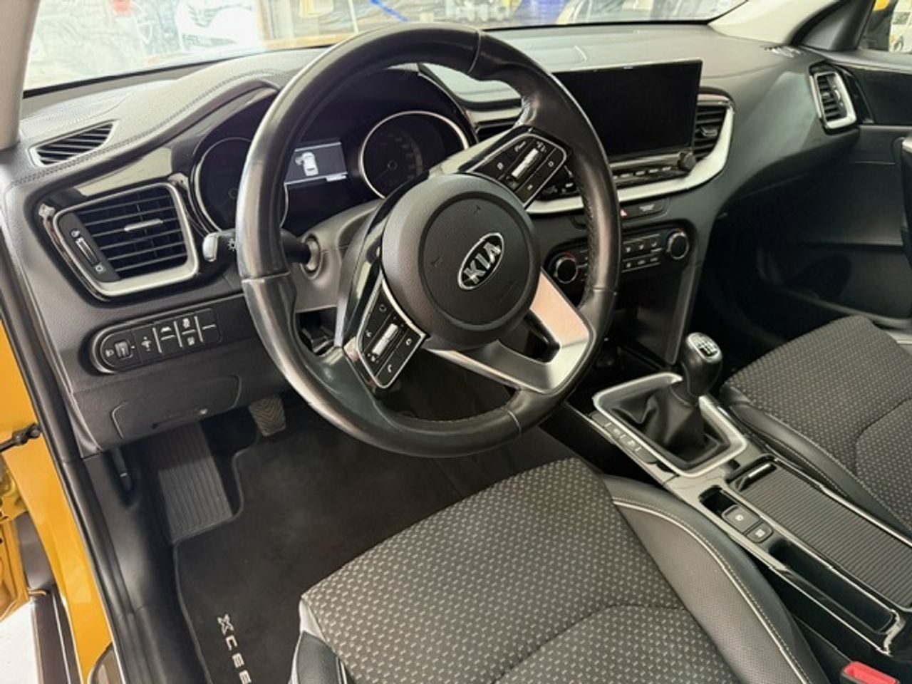 Kia XCeed 1.6 CRDI 115CV  - Foto 9