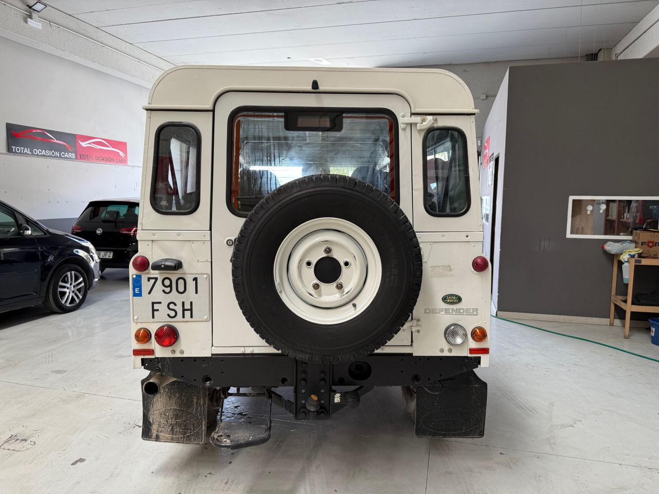 Land-Rover Defender 110   - Foto 6