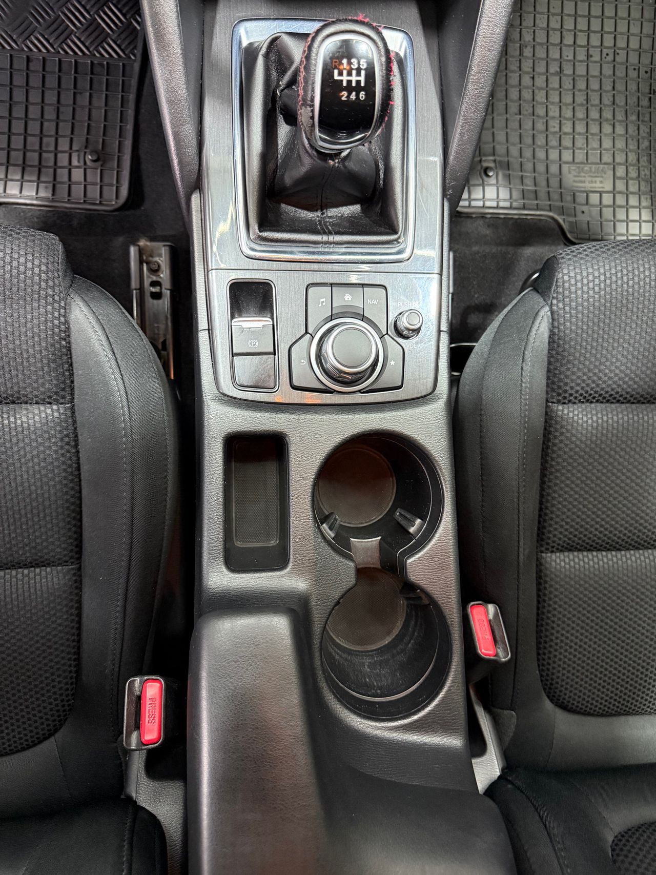 Mazda CX-5 2.2 DIESEL 150CV STYLE 2WD  - Foto 14