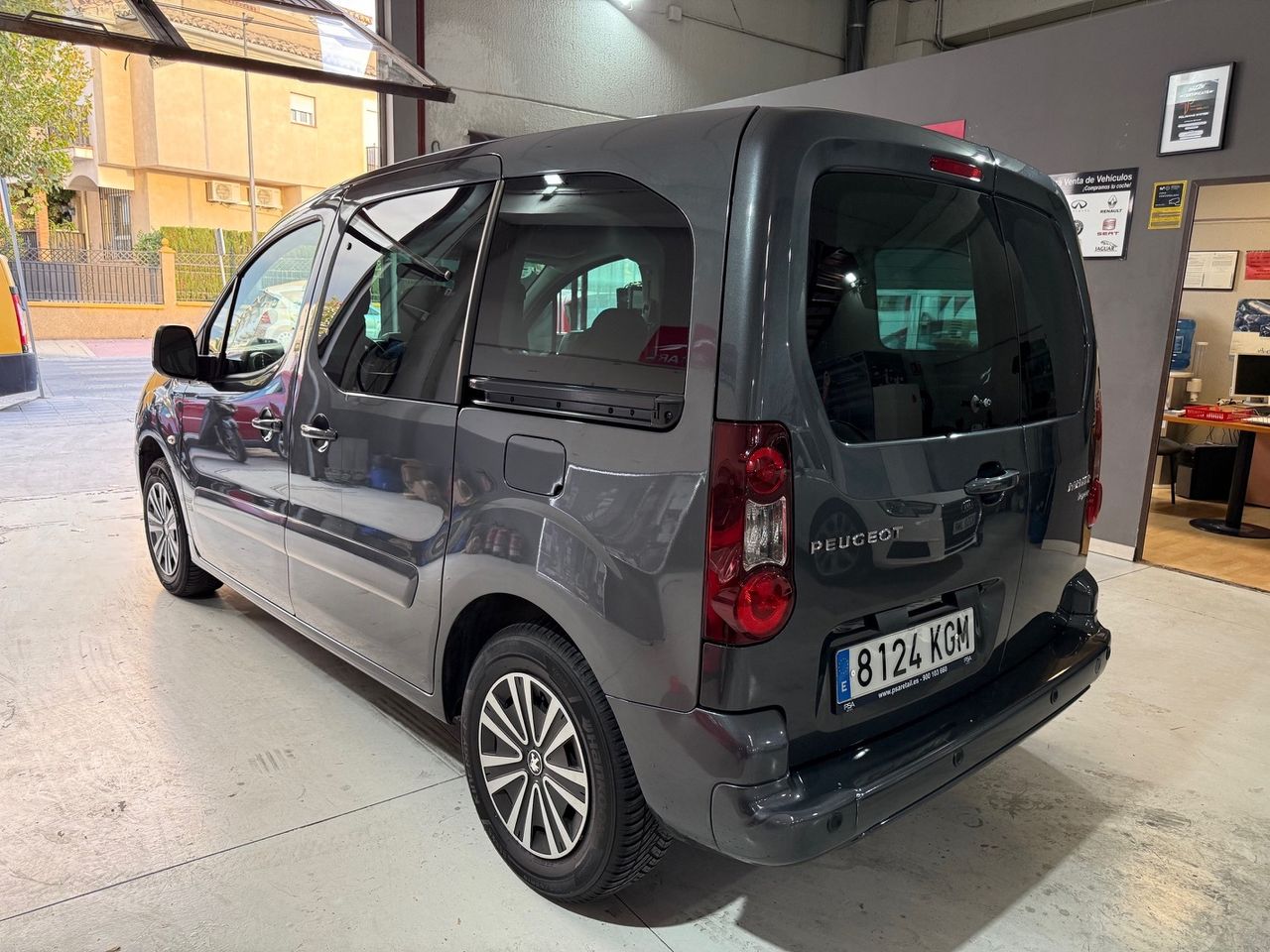 Peugeot Partner 1.6 BLUEHDI 120CV TEEPE  - Foto 7