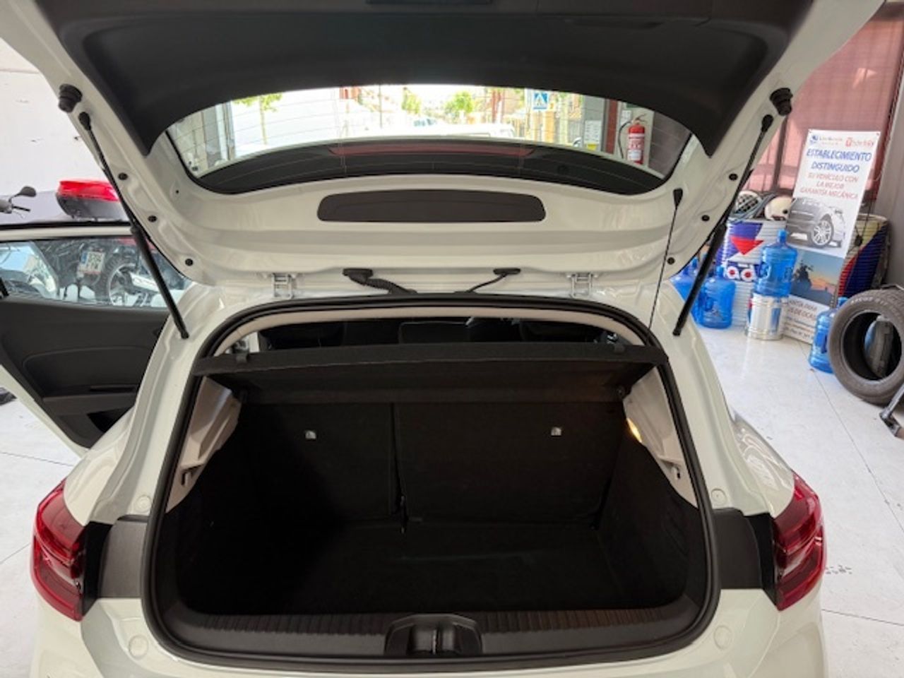 Renault Clio 1.5 BLUE DCI BUSSINES 101CV  - Foto 15