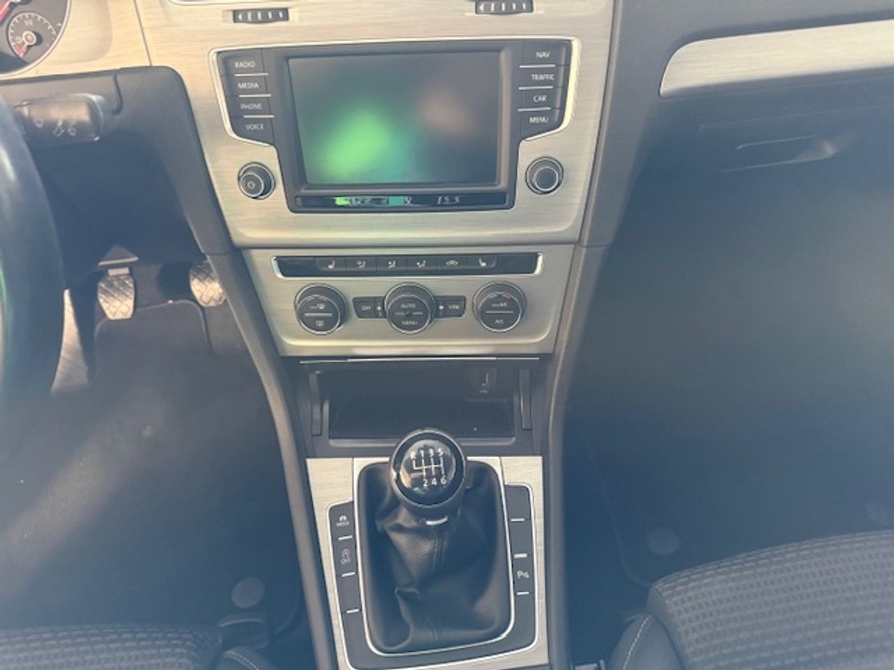 Volkswagen Golf 2.0 TDI 150CV  BLUEMOTION  - Foto 11