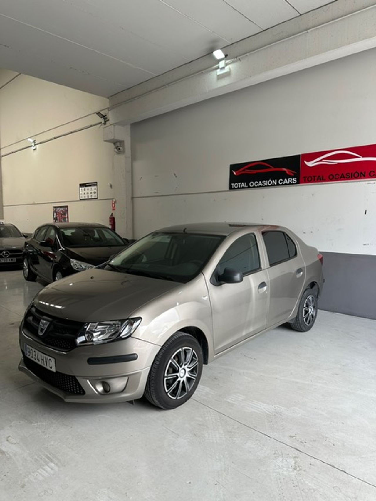 dacia logan 2013 / foto grande (3)