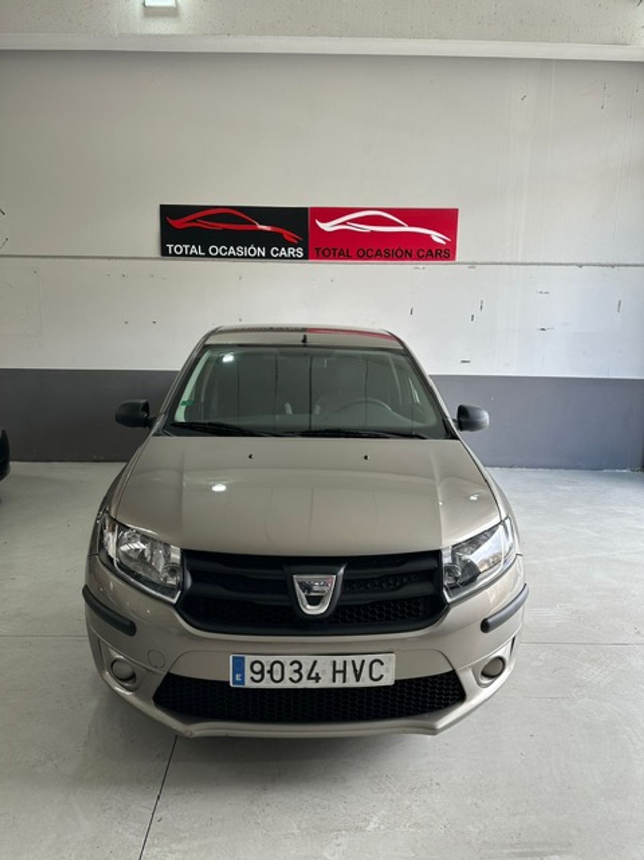 Foto dacia logan 2013 /