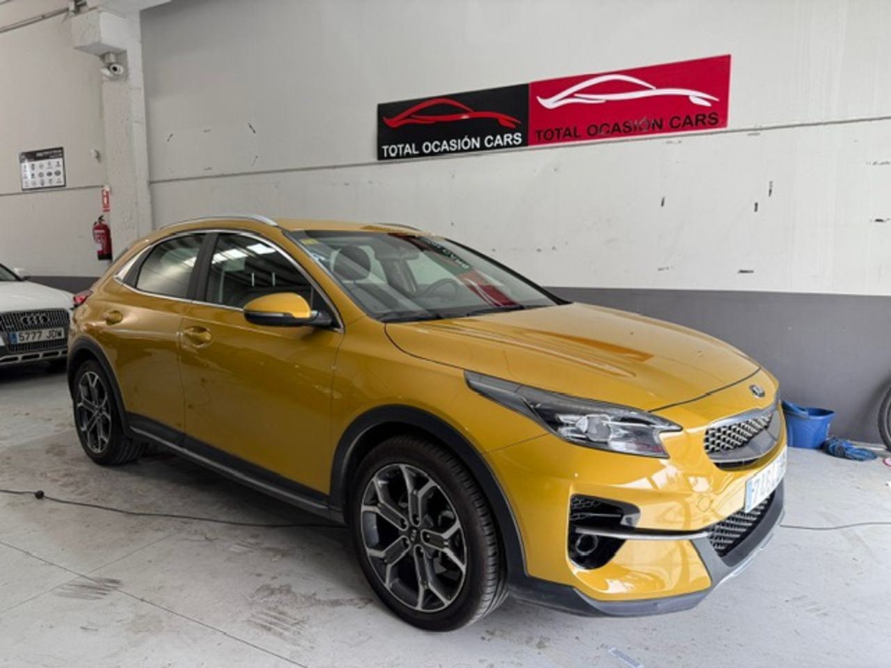 kia xceed 2020 /