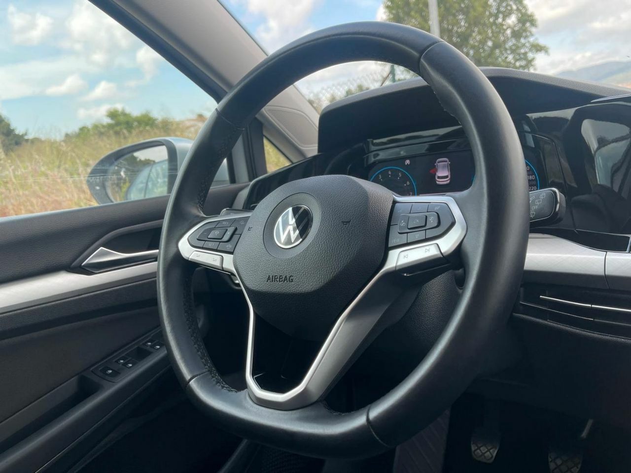 Volkswagen Golf Life 1.5 TSI 96kW 130CV - Foto 17