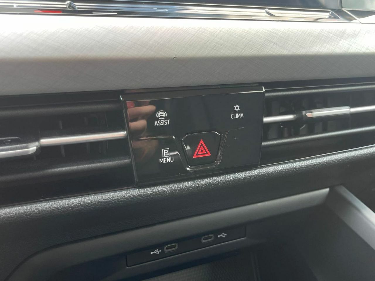 Volkswagen Golf Life 1.5 TSI 96kW 130CV - Foto 23