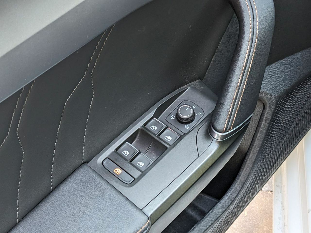 Cupra León SP 1.5 eTSI 110kW 150CV DSG - Foto 26